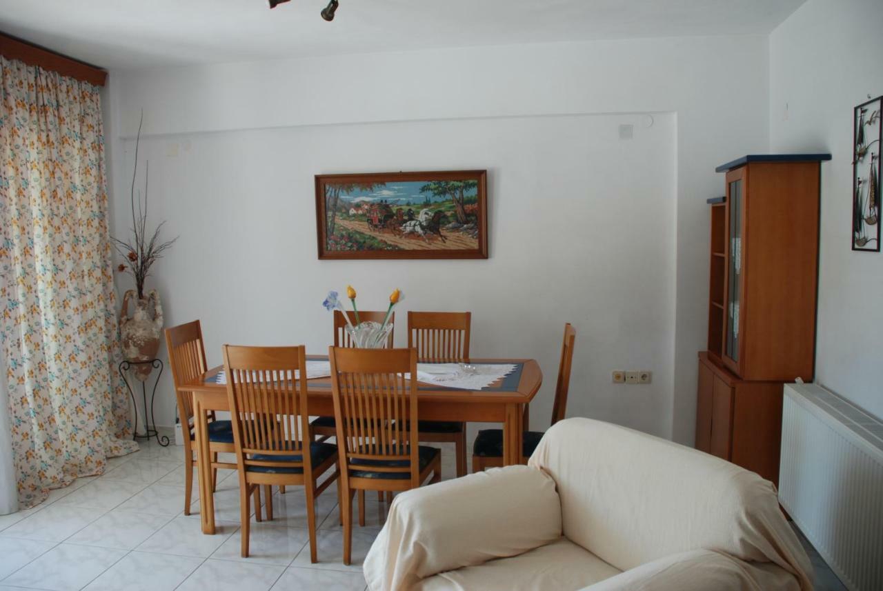 Apartament Theodora Patitírion Zewnętrze zdjęcie