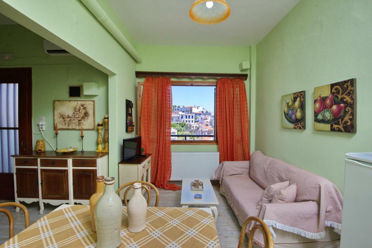 Apartament Theodora Patitírion Zewnętrze zdjęcie